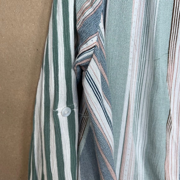 ODDY Tie-Front Multiple Pattern Blouse High Low Hem Size M - Picture 4 of 8